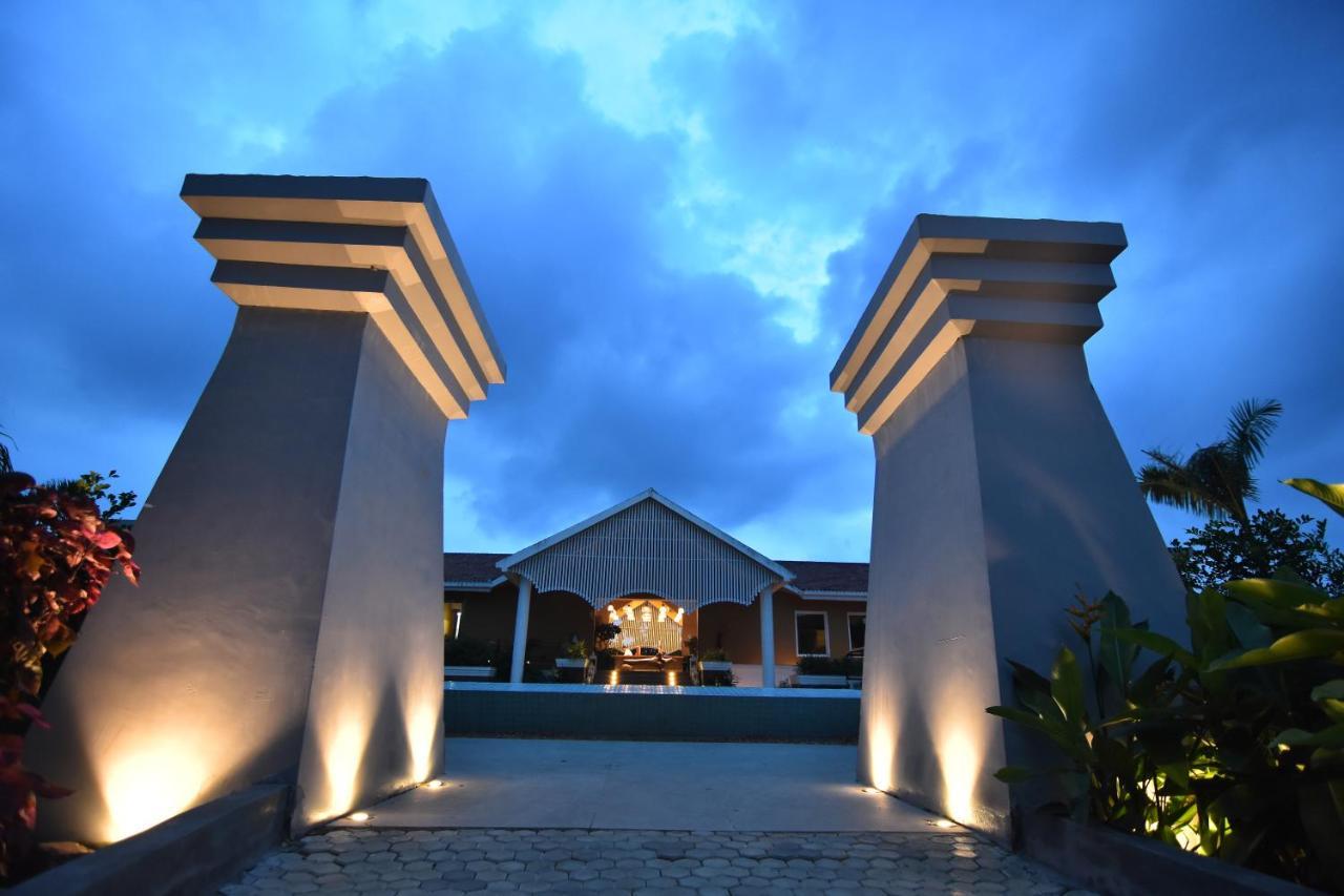 Swosti Chilika Resort Kanaipur Exterior photo